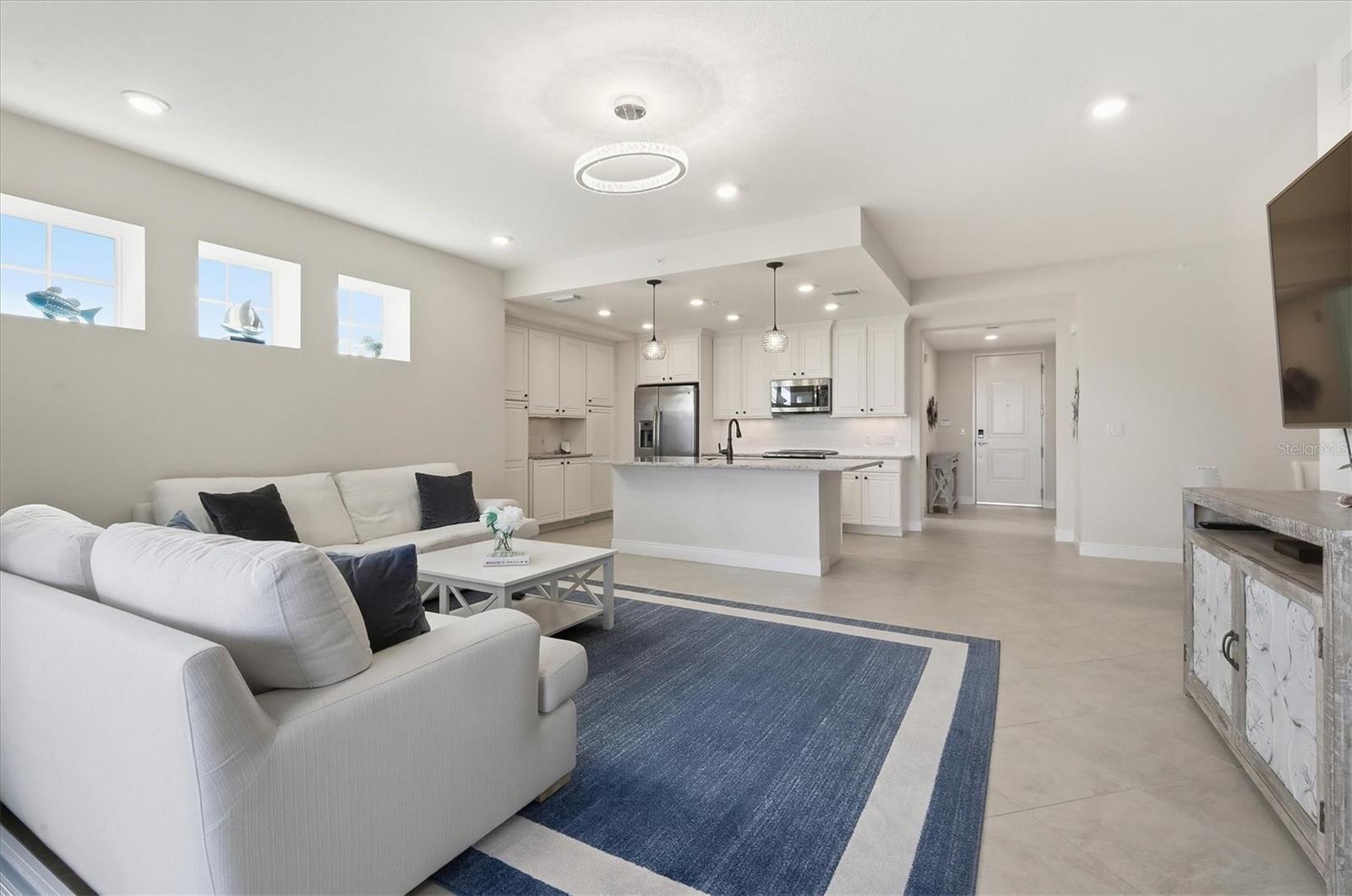 395 Aruba Unit 303, Bradenton, FL 34209
