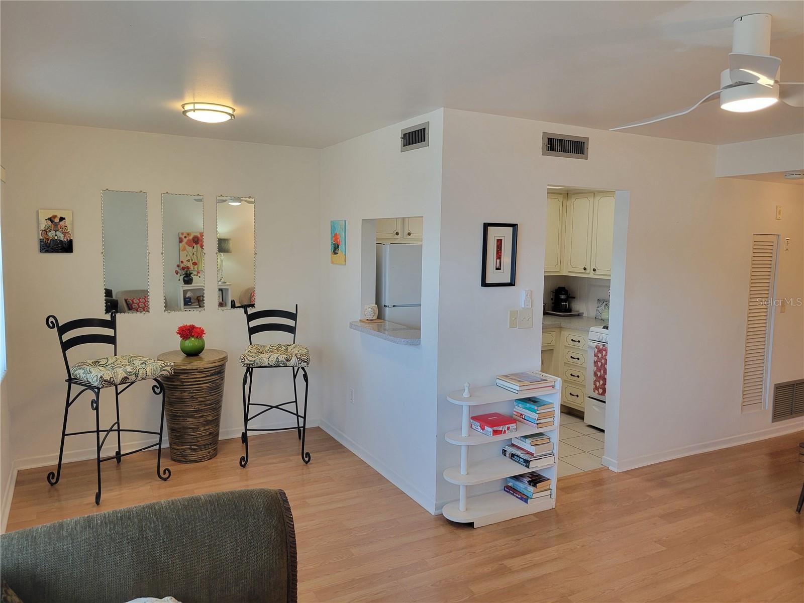 5945 21st Unit 18, St Petersburg, FL 33714