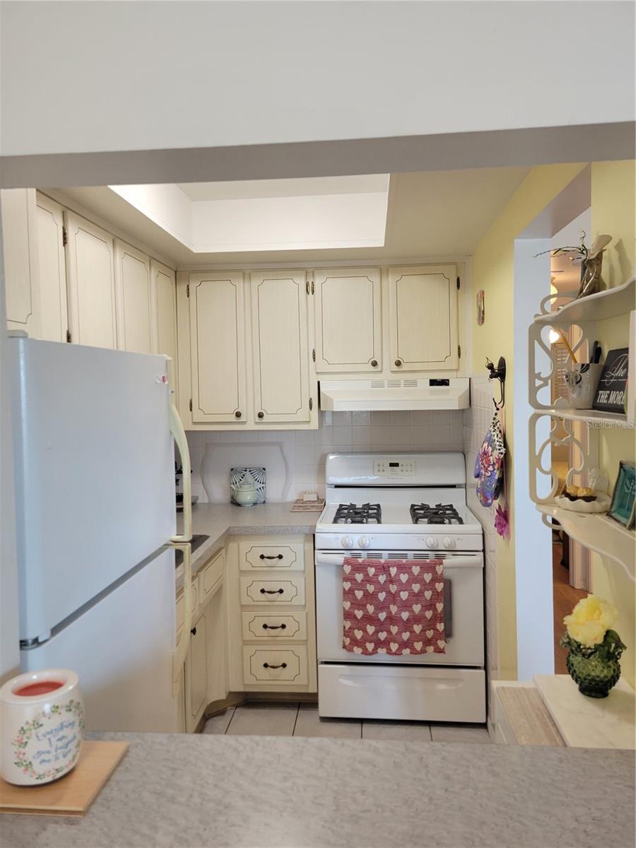 5945 21st Unit 18, St Petersburg, FL 33714