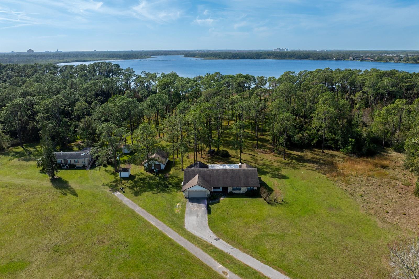 8822 Winter Garden Vineland, Orlando, FL 32836