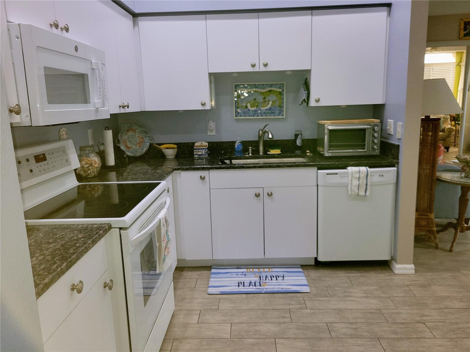 834 Tremont Greens Unit 137, Sun City Center, FL 33573