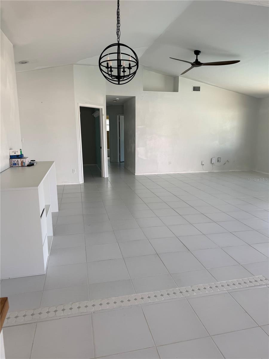 32 13th, Cape Coral, FL 33909