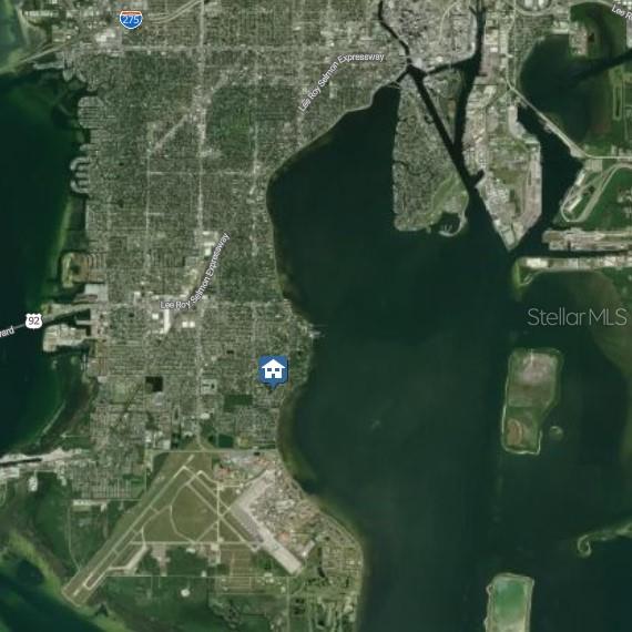 6213 Sanders, Tampa, FL 33611
