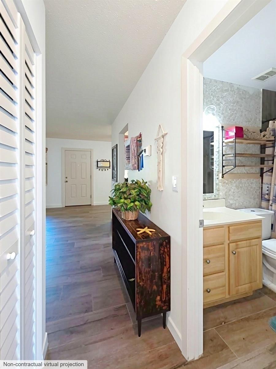 400 Oakridge Unit 60, Daytona Beach, FL 32118