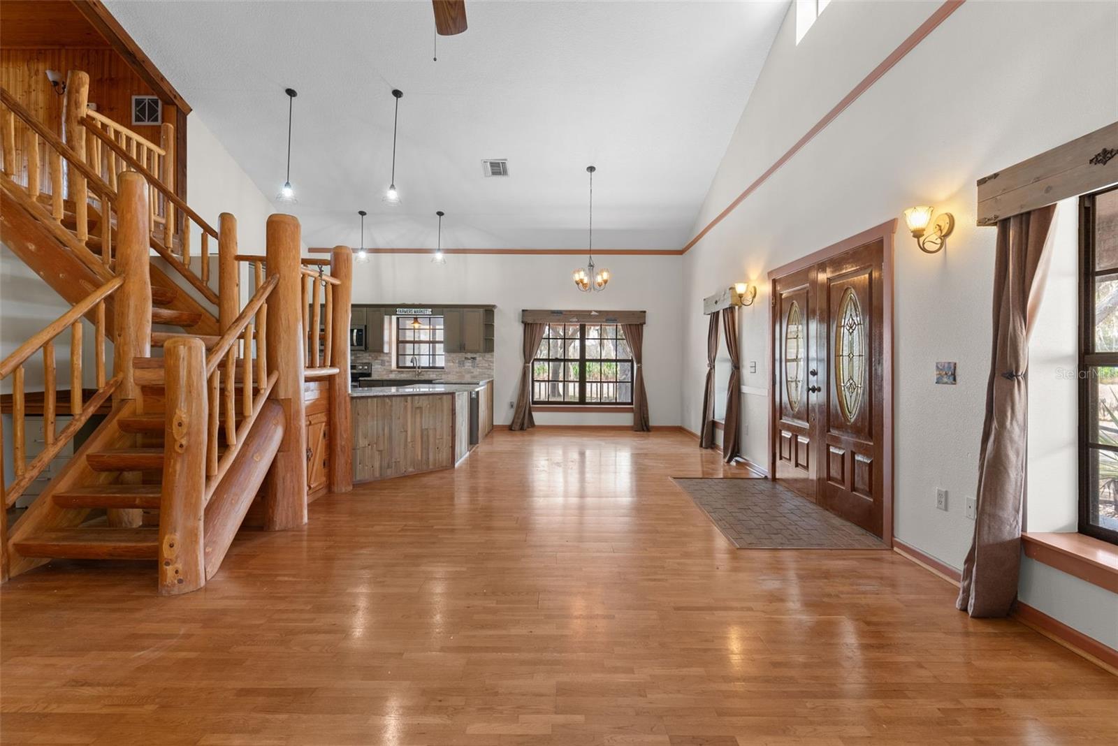 17620 Poyner, Polk City, FL 33868