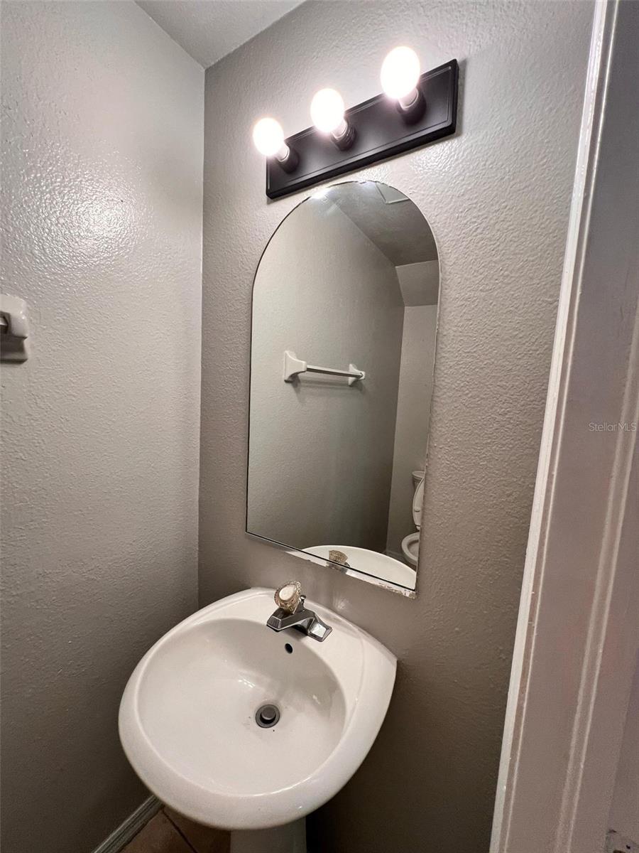 8674 Hunters Key, Tampa, FL 33647