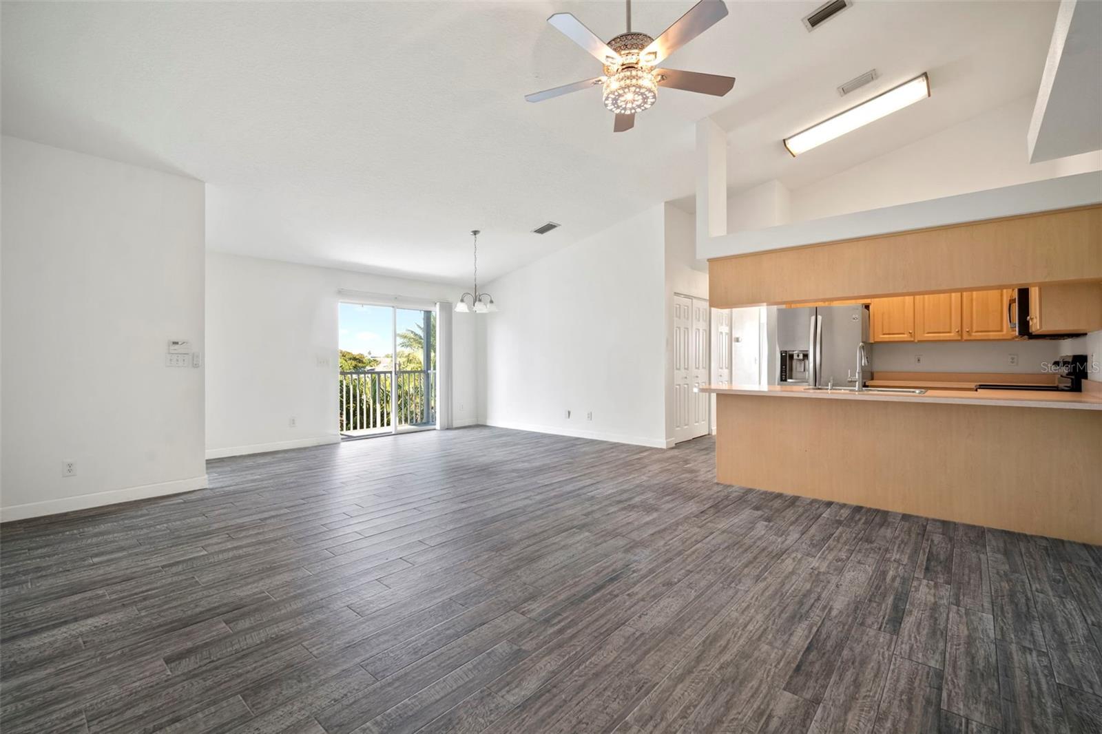 1013 Apollo Beach Unit 203, Apollo Beach, FL 33572