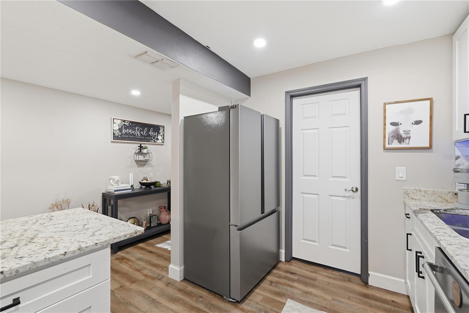 1200 Tarpon Woods Unit N2, Palm Harbor, FL 34685