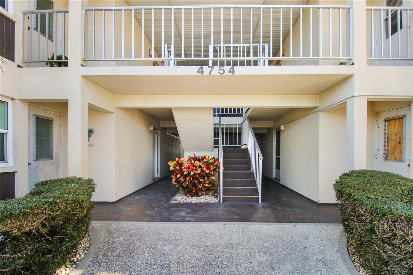 4754 Marine Parkway Unit 103, New Port Richey, FL 34652