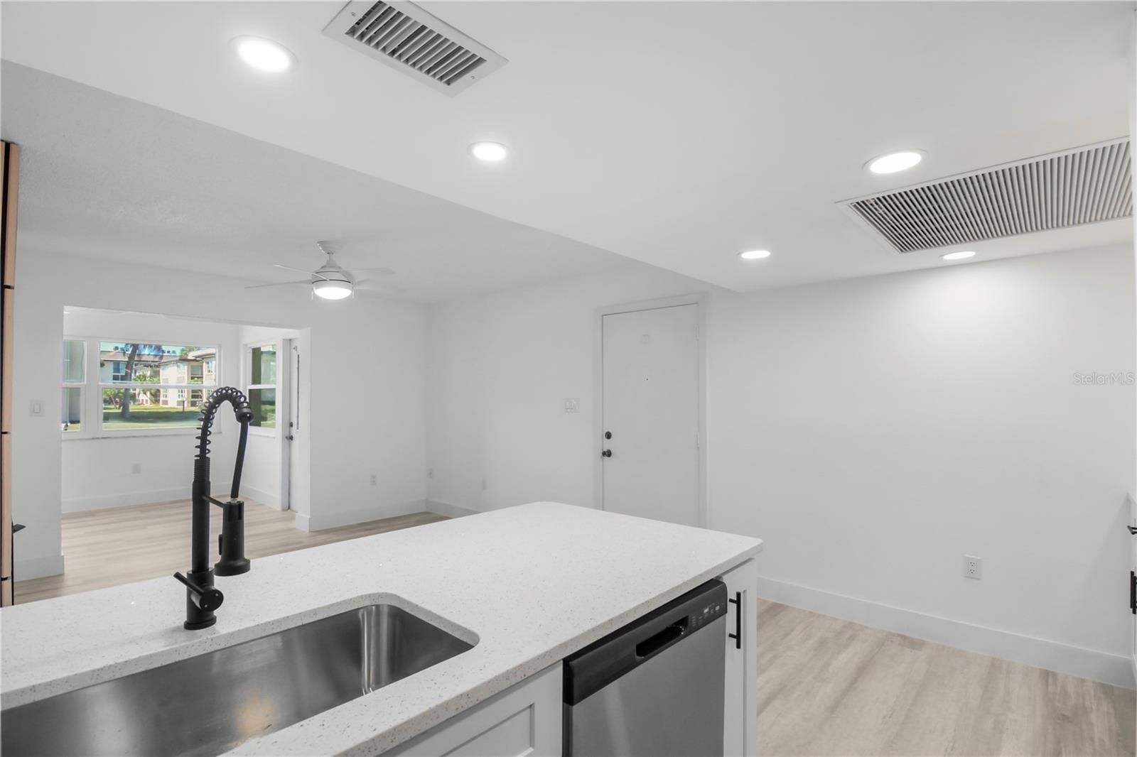 4754 Marine Parkway Unit 103, New Port Richey, FL 34652