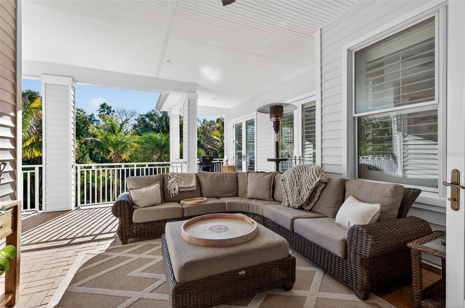 1581 Alexander, Belleair, FL 33756