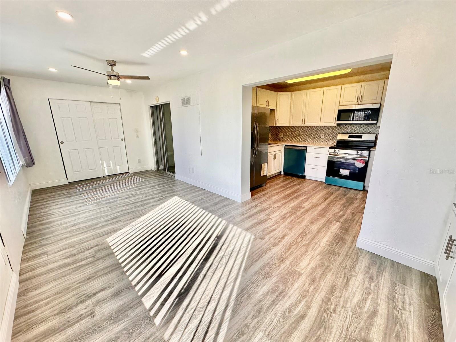 2431 Canadian Unit 37, Clearwater, FL 33763