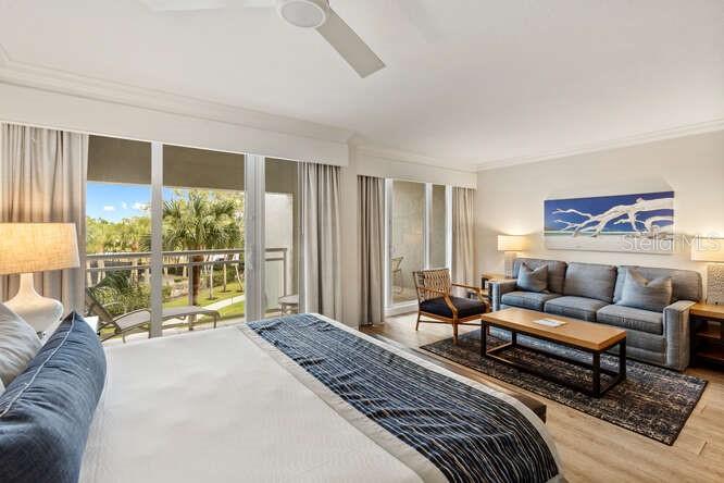250 Sands Point Unit 5203, Longboat Key, FL 34228