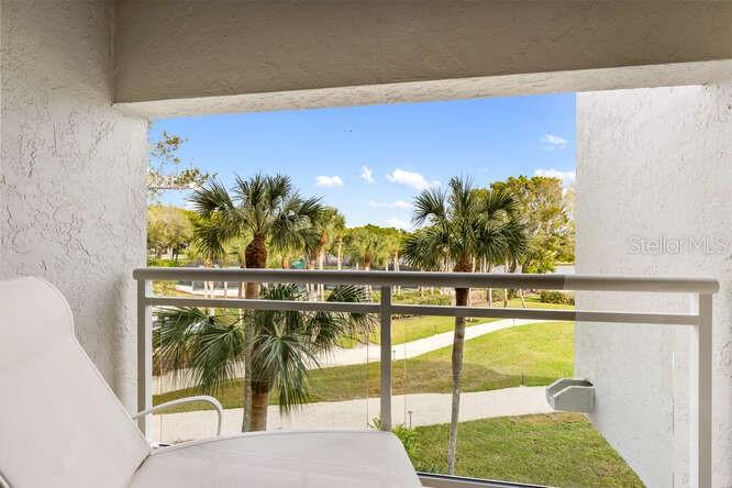 250 Sands Point Unit 5203, Longboat Key, FL 34228