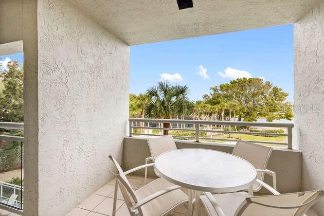 250 Sands Point Unit 5203, Longboat Key, FL 34228