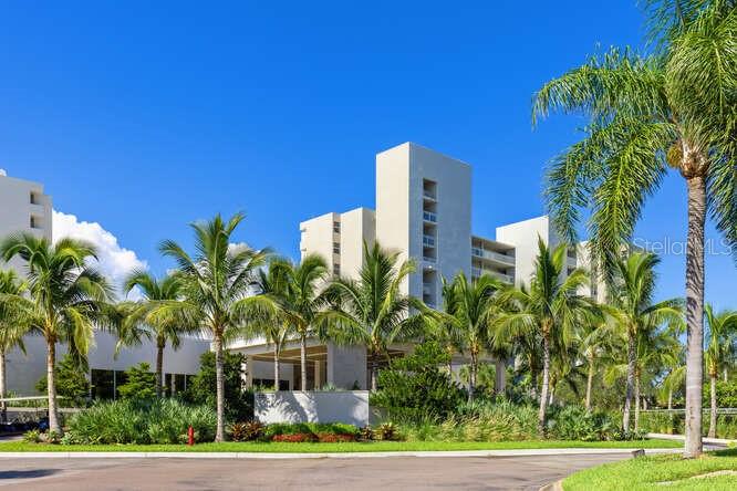 250 Sands Point Unit 5203, Longboat Key, FL 34228