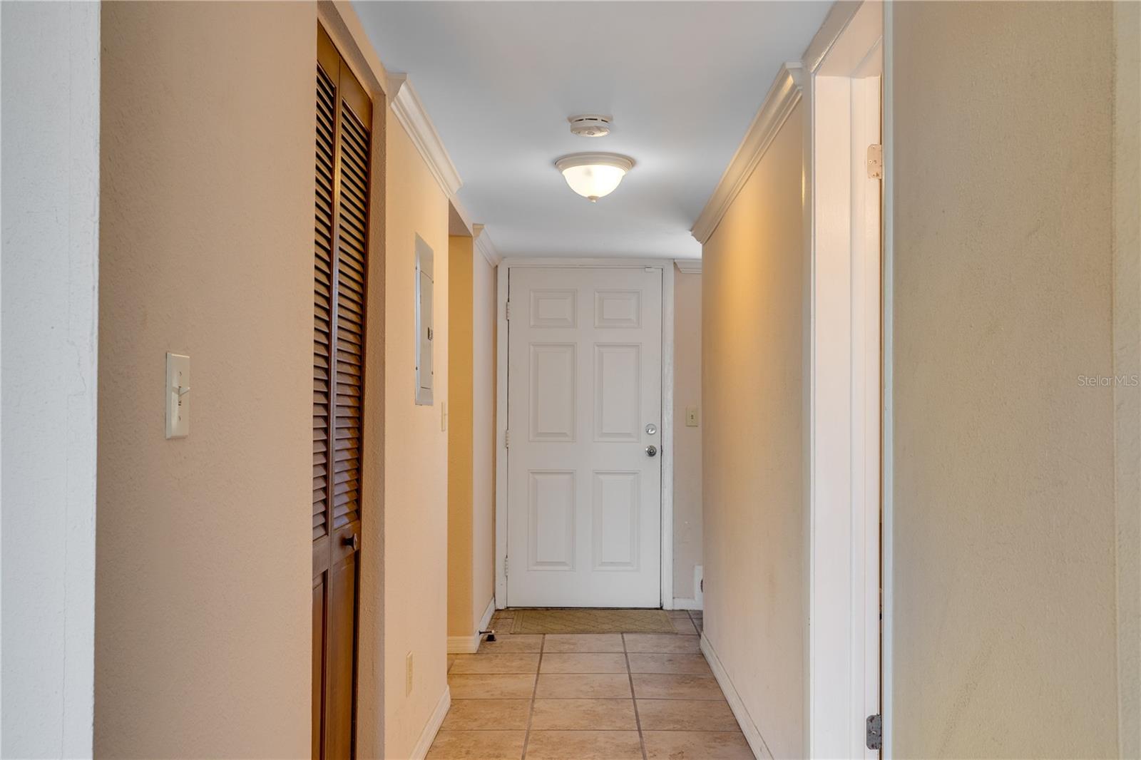 6315 Newtown Unit 15b3, Tampa, FL 33615