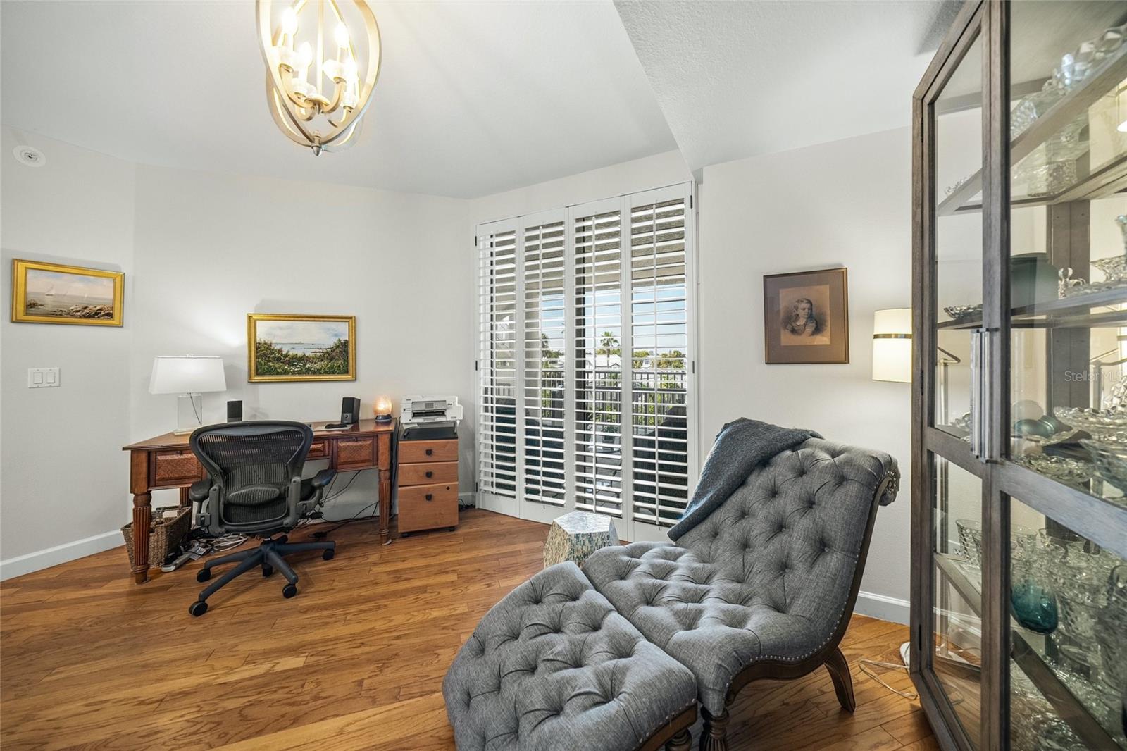 1260 Dolphin Bay Way Unit 403, Sarasota, FL 34242