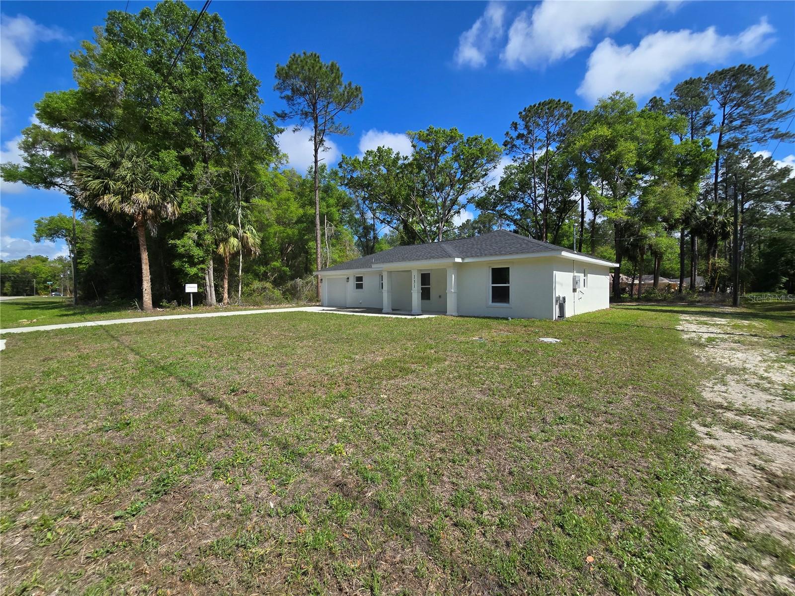 131 Fisher, Ocklawaha, FL 32179