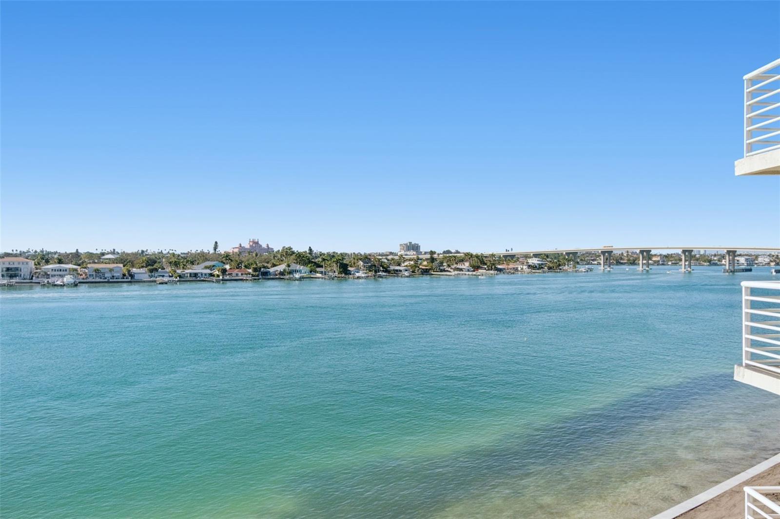 6105 Bahia del Mar Unit 686, St Petersburg, FL 33715