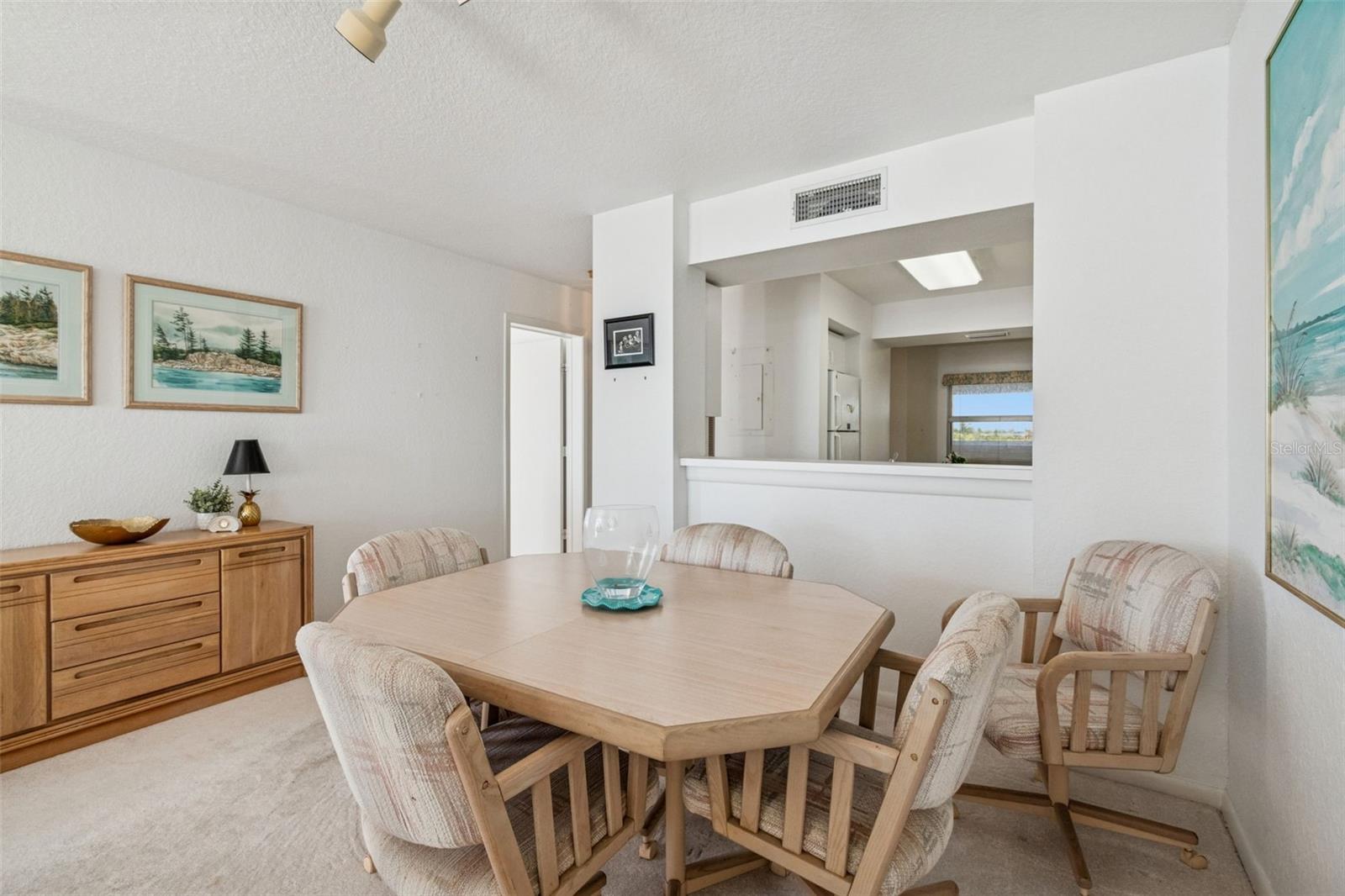 6105 Bahia del Mar Unit 686, St Petersburg, FL 33715