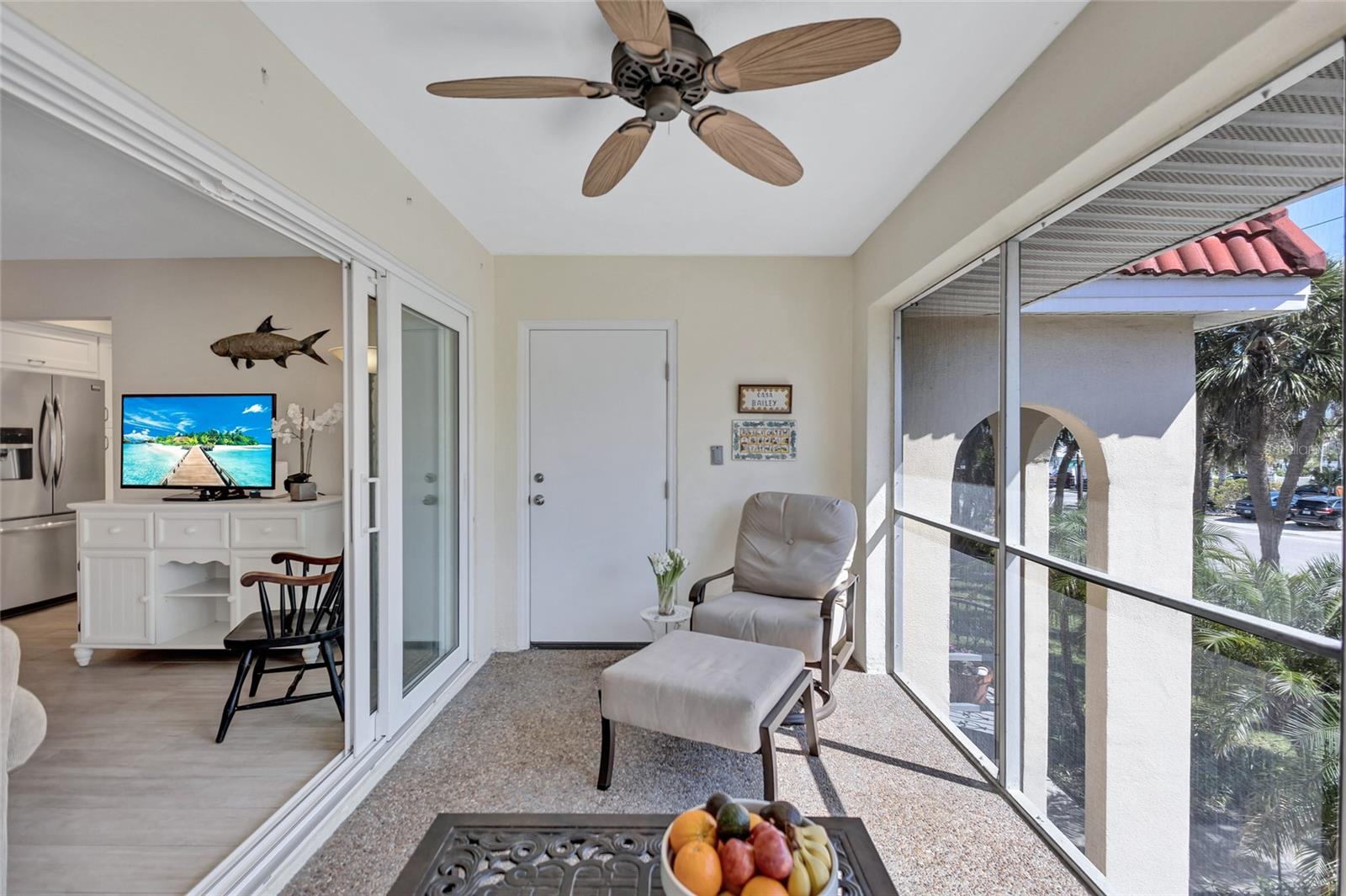 137 Avenida Messina Unit 3, Sarasota, FL 34242