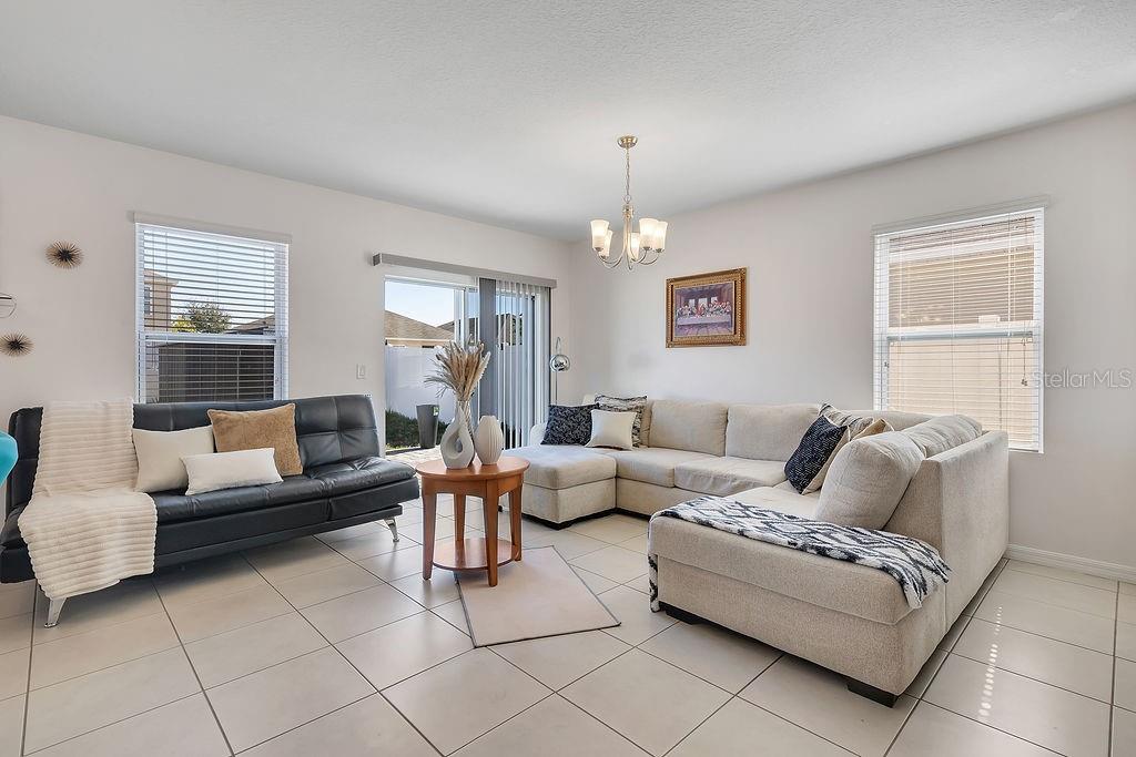 397 Aberdeen, Davenport, FL 33896