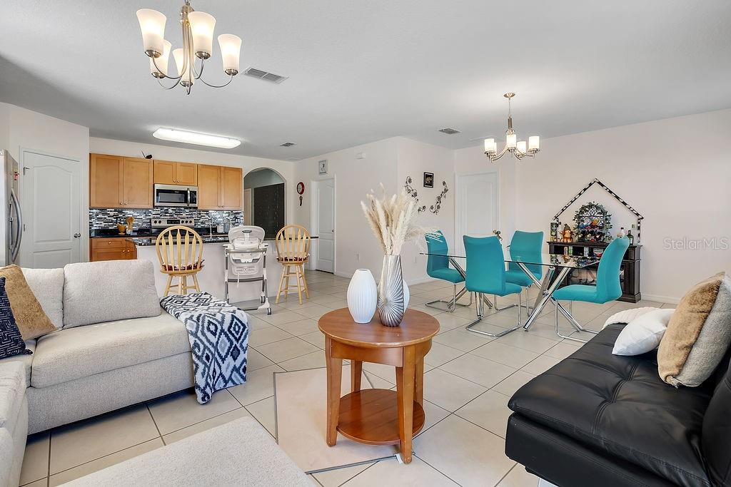 397 Aberdeen, Davenport, FL 33896