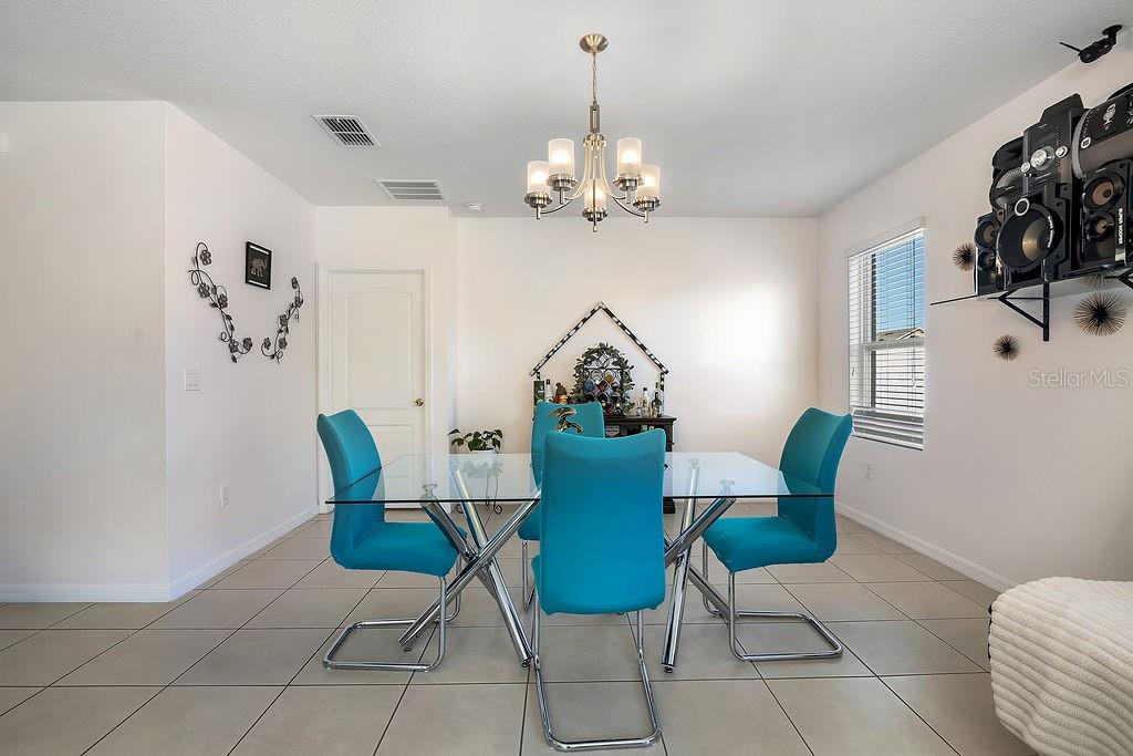 397 Aberdeen, Davenport, FL 33896