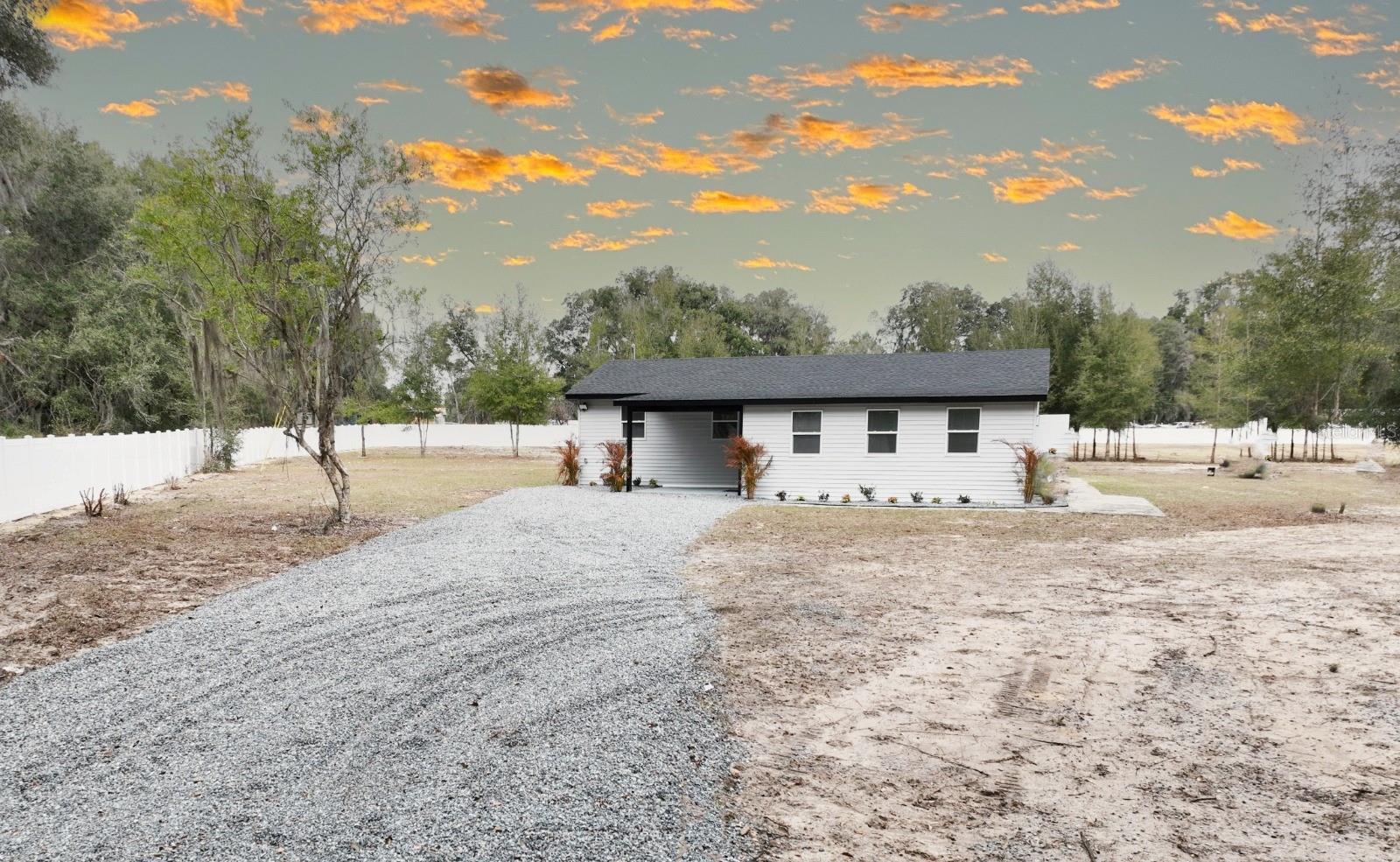 2607 140th, Citra, FL 32113