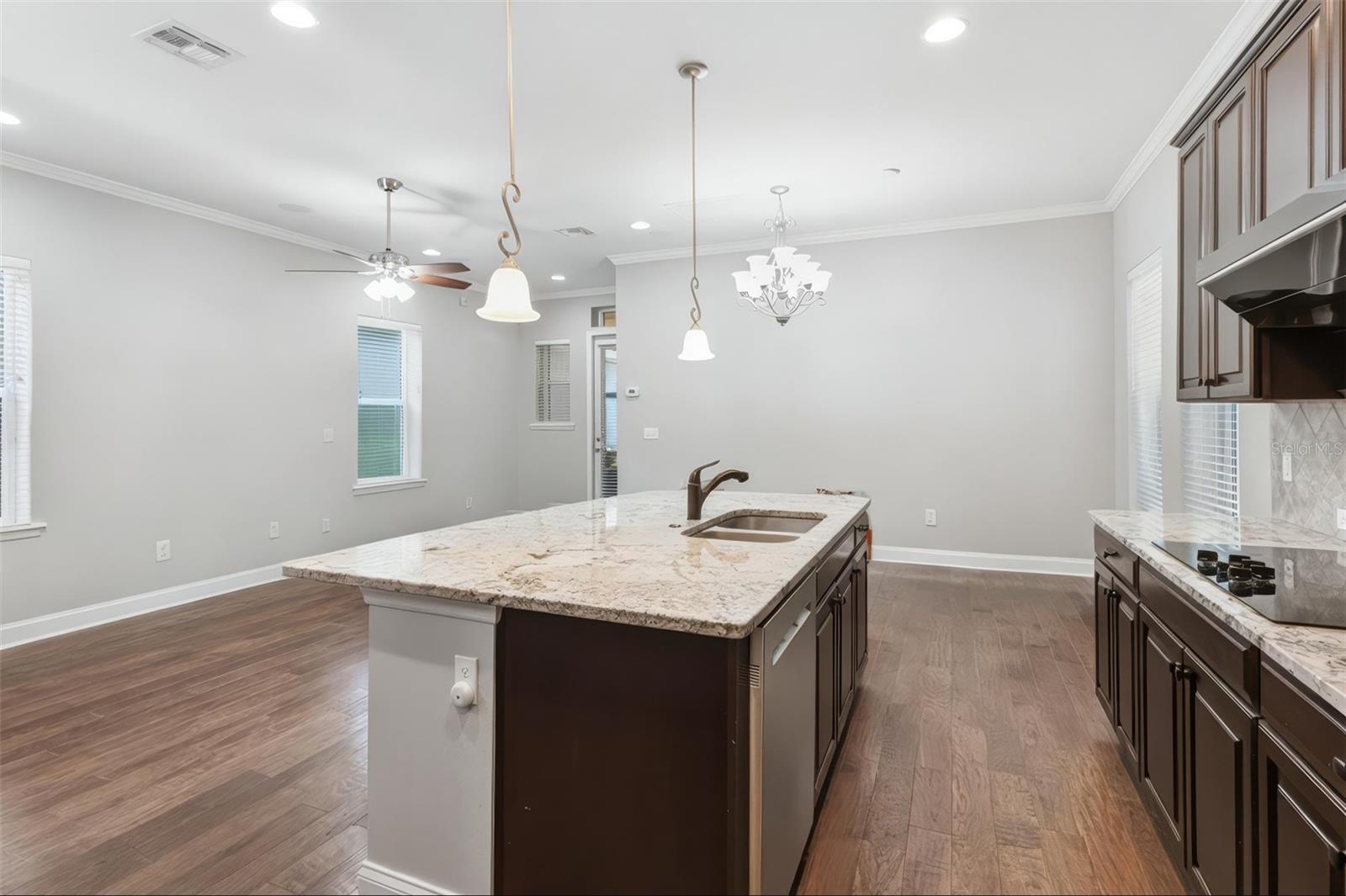 8905 Laureate, Orlando, FL 32827