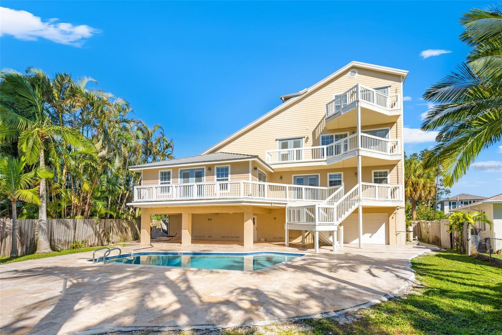1902 Arrowhead, St Petersburg, FL 33703