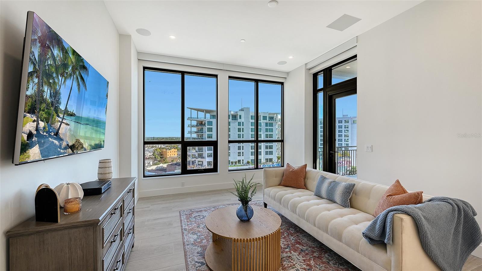 33 Palm Unit 904, Sarasota, FL 34236