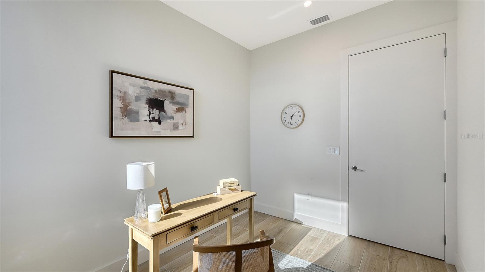 33 Palm Unit 904, Sarasota, FL 34236