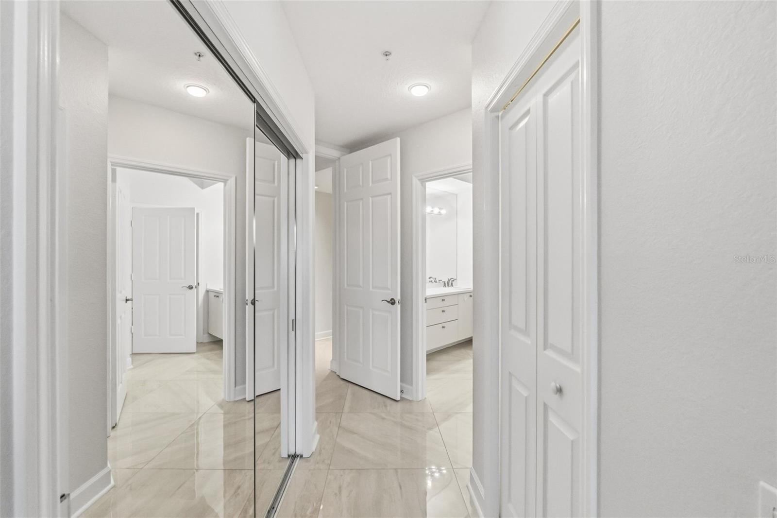 5264 Bouchard Unit 102, Sarasota, FL 34238