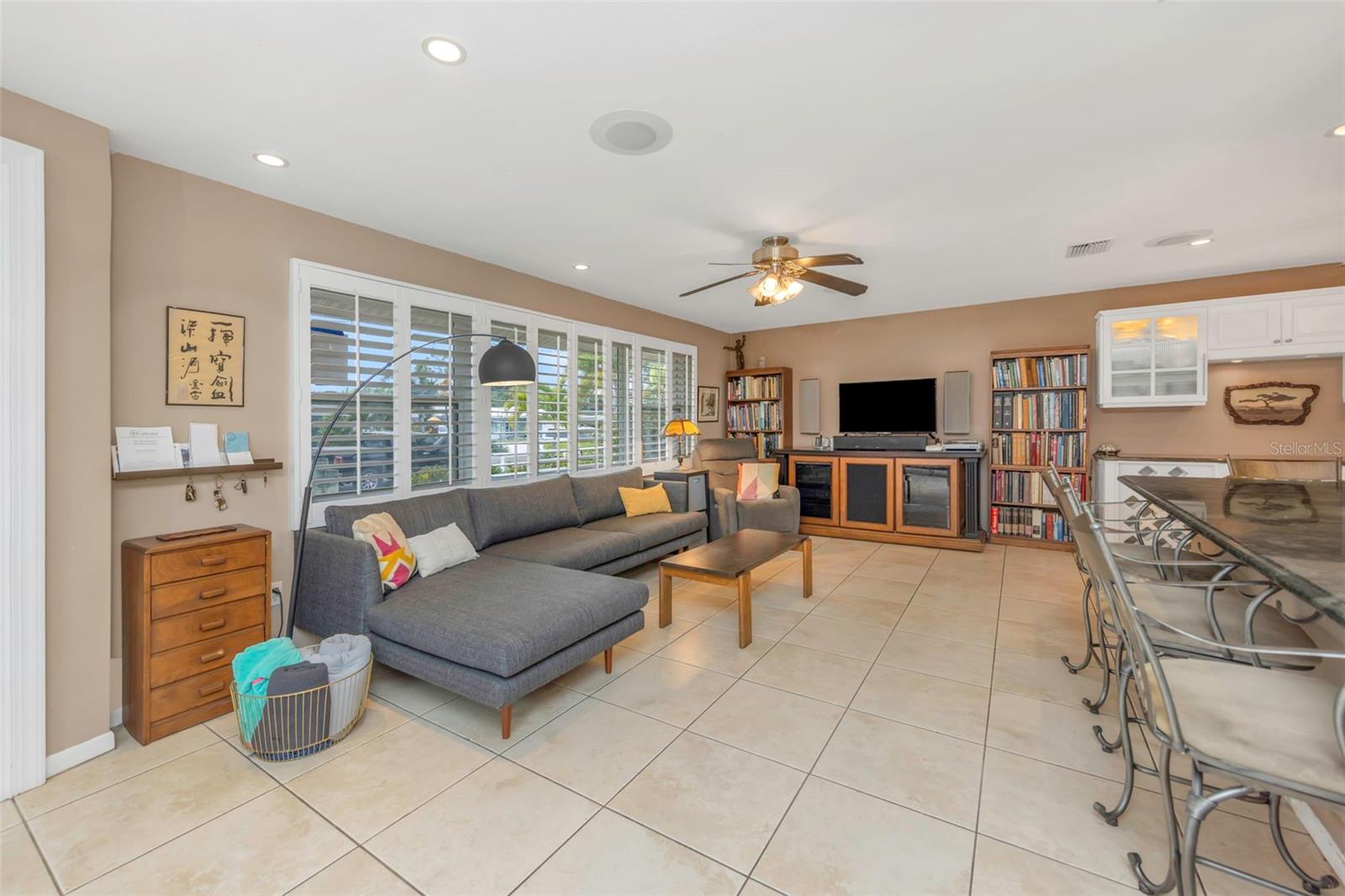 4313 50th, St Petersburg, FL 33711