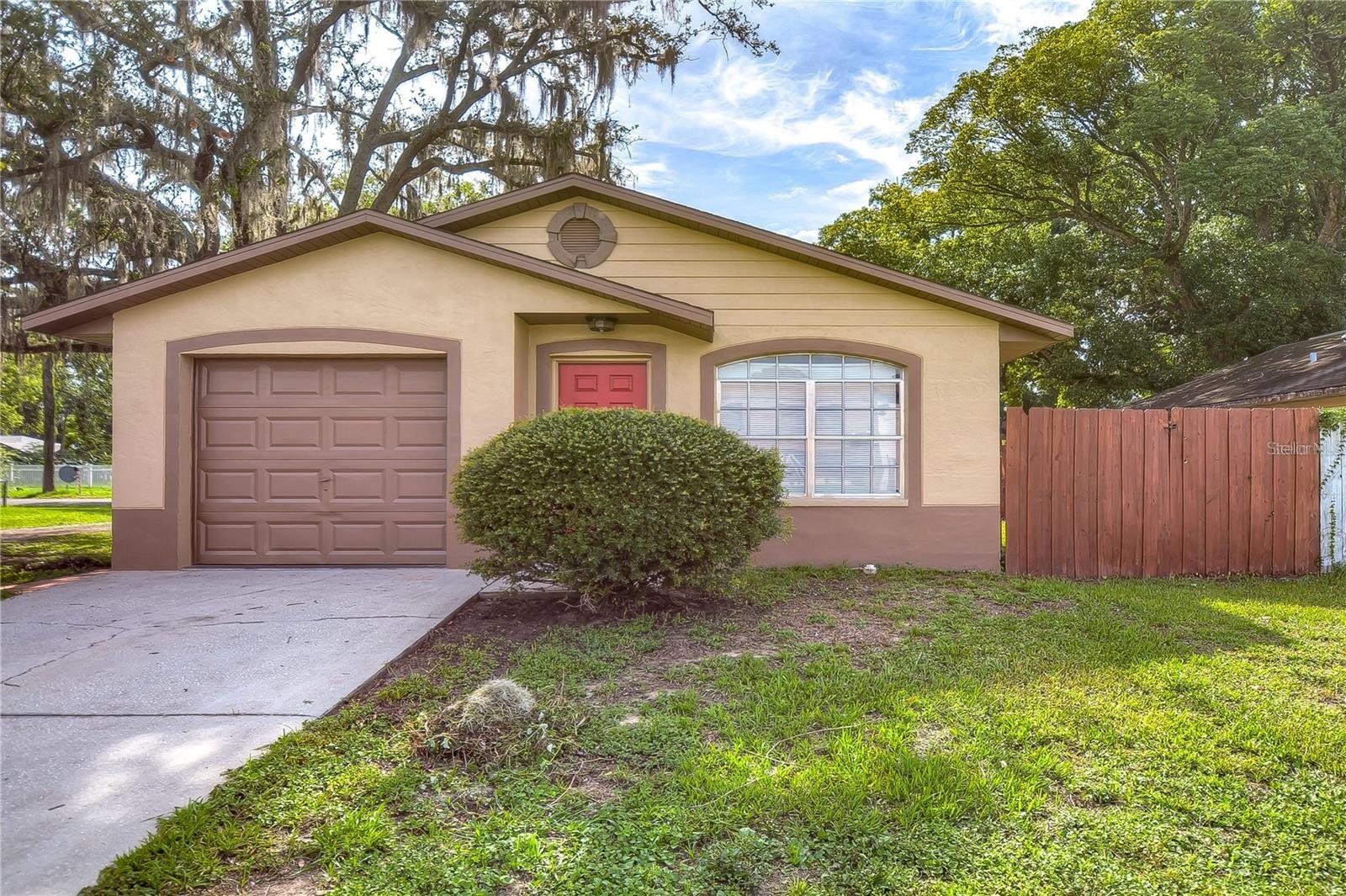 5520 20th, Zephyrhills, FL 33542