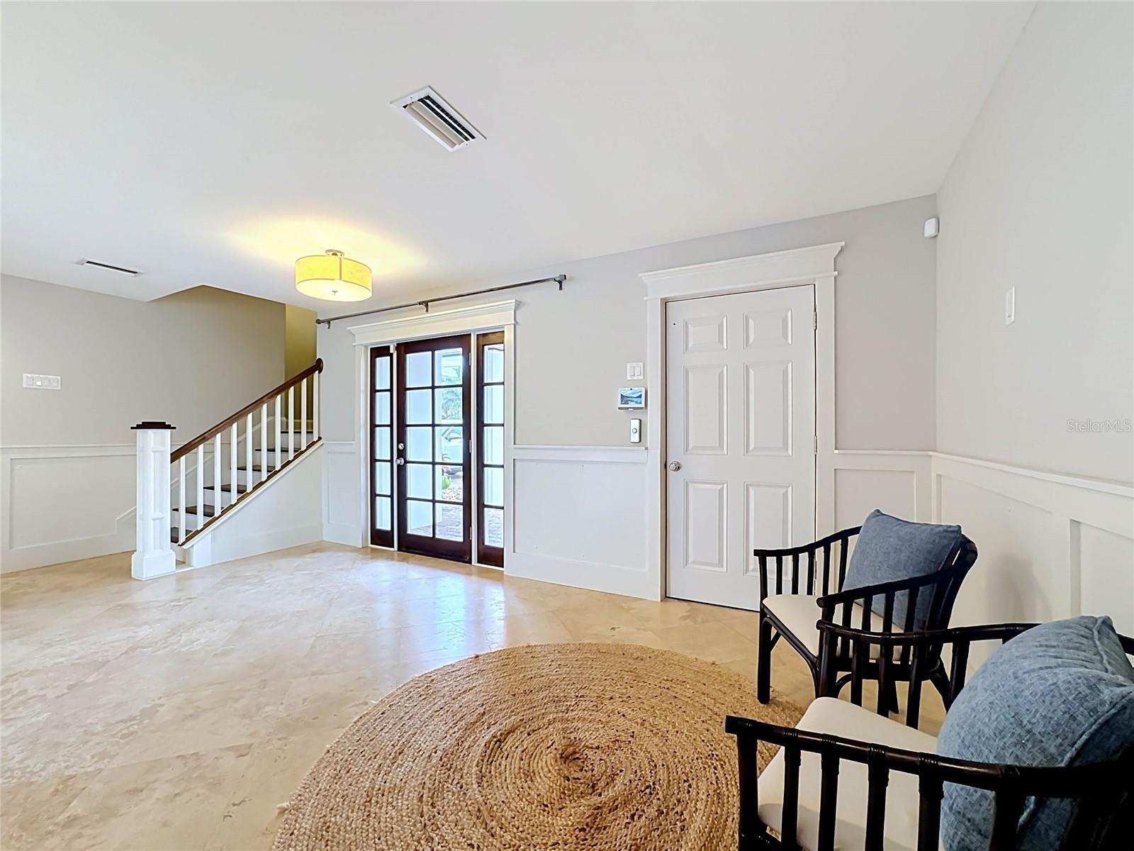 529 77th, Holmes Beach, FL 34217