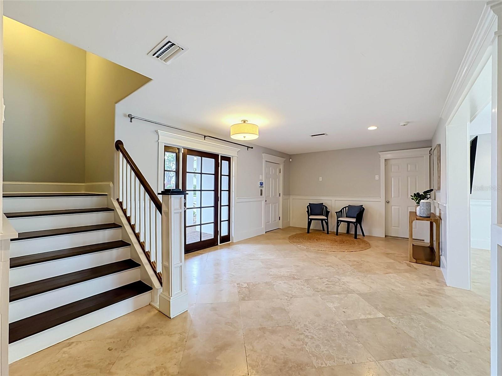 529 77th, Holmes Beach, FL 34217
