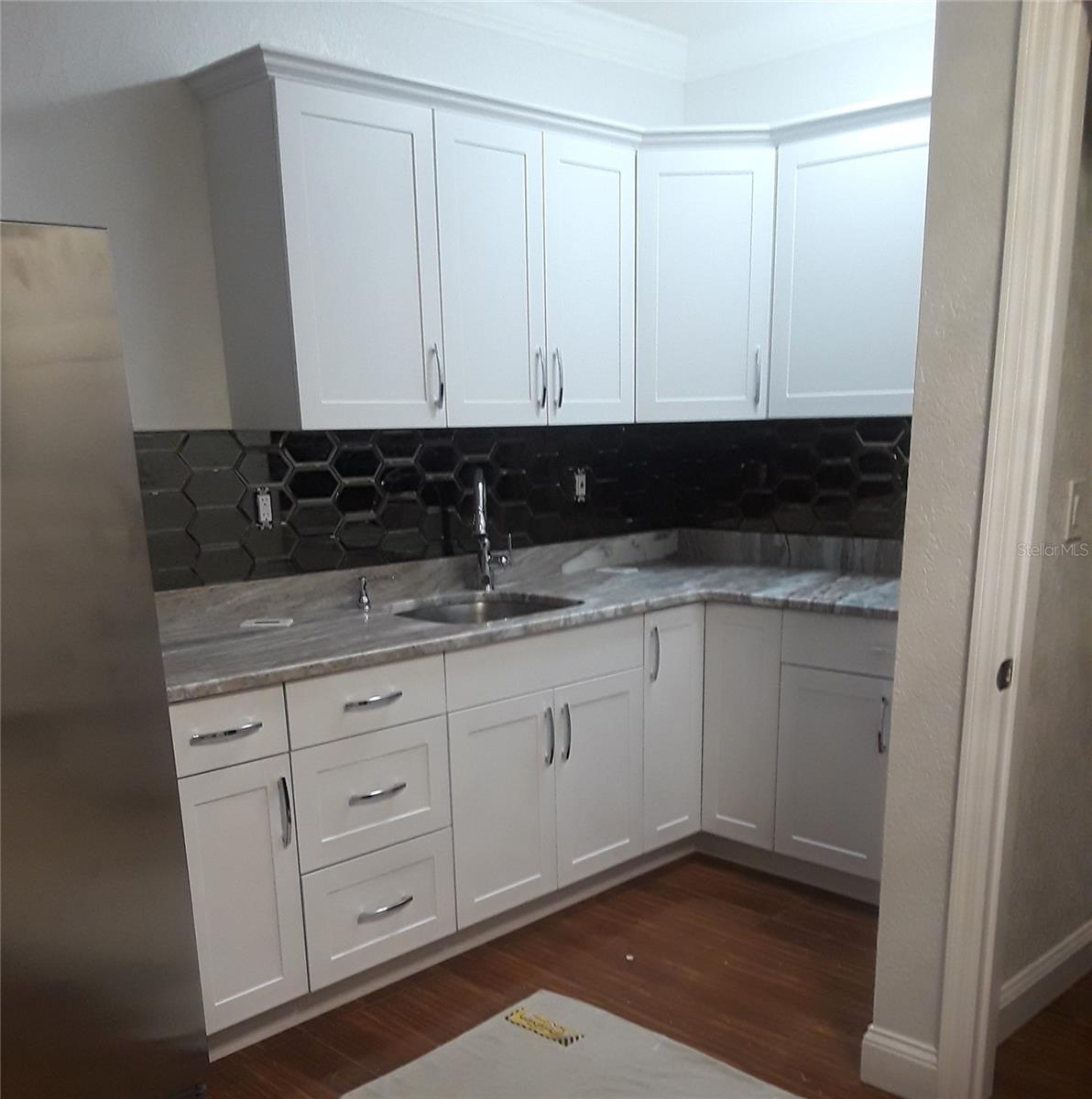 3964 22nd, St Petersburg, FL 33713