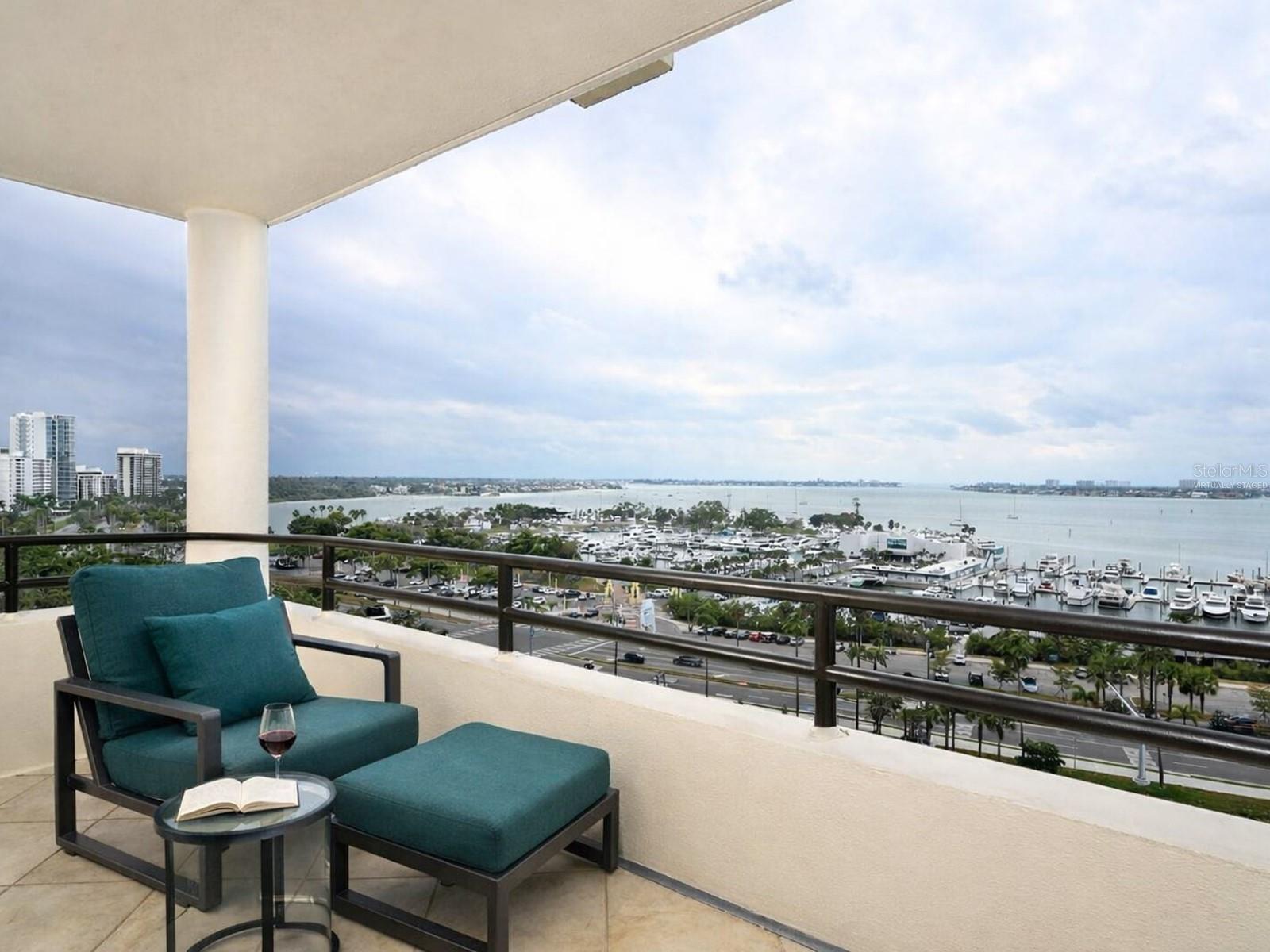 1255 Gulfstream Unit 1106, Sarasota, FL 34236