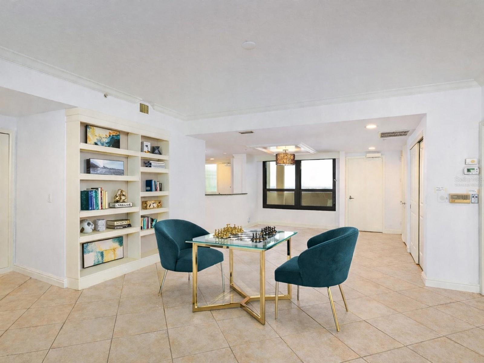 1255 Gulfstream Unit 1106, Sarasota, FL 34236