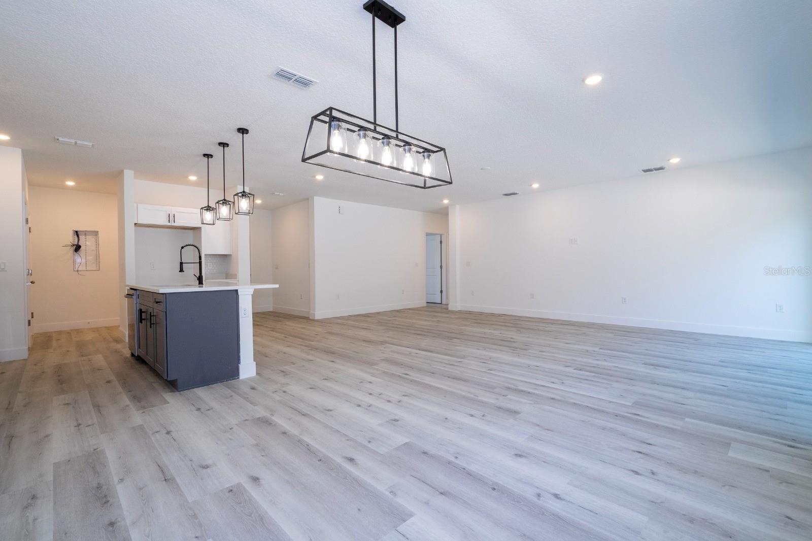2660 Brewster, North Port, FL 34288