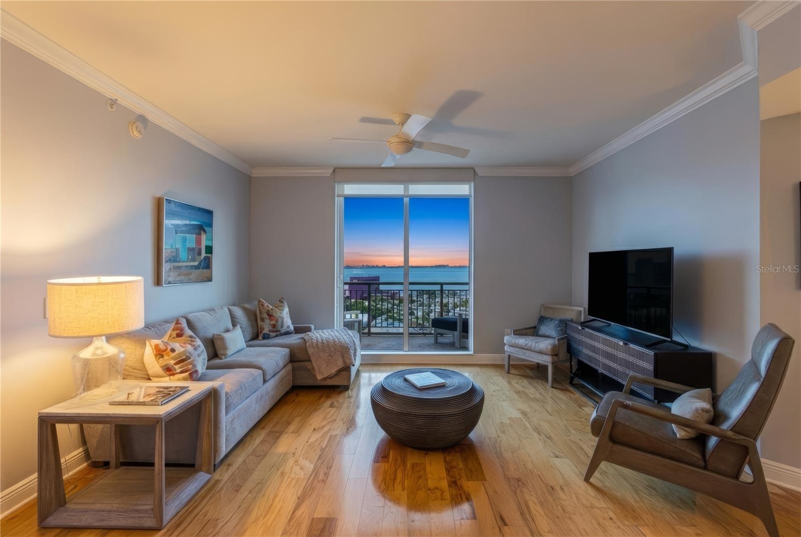 800 Tamiami Unit 1203, Sarasota, FL 34236