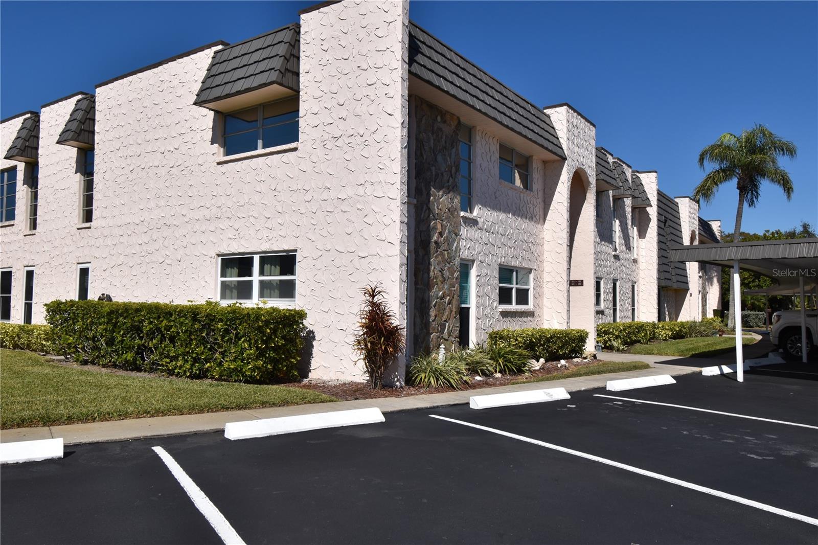 121 Fernwood Unit 121, Seminole, FL 33777