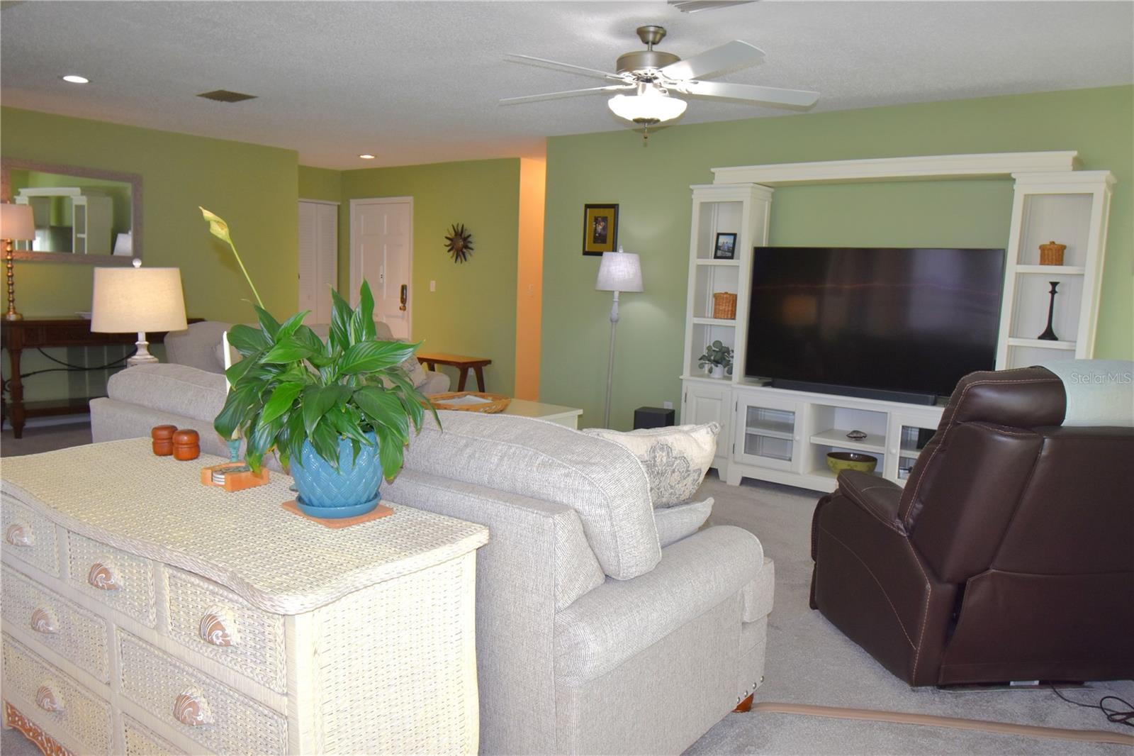 121 Fernwood Unit 121, Seminole, FL 33777