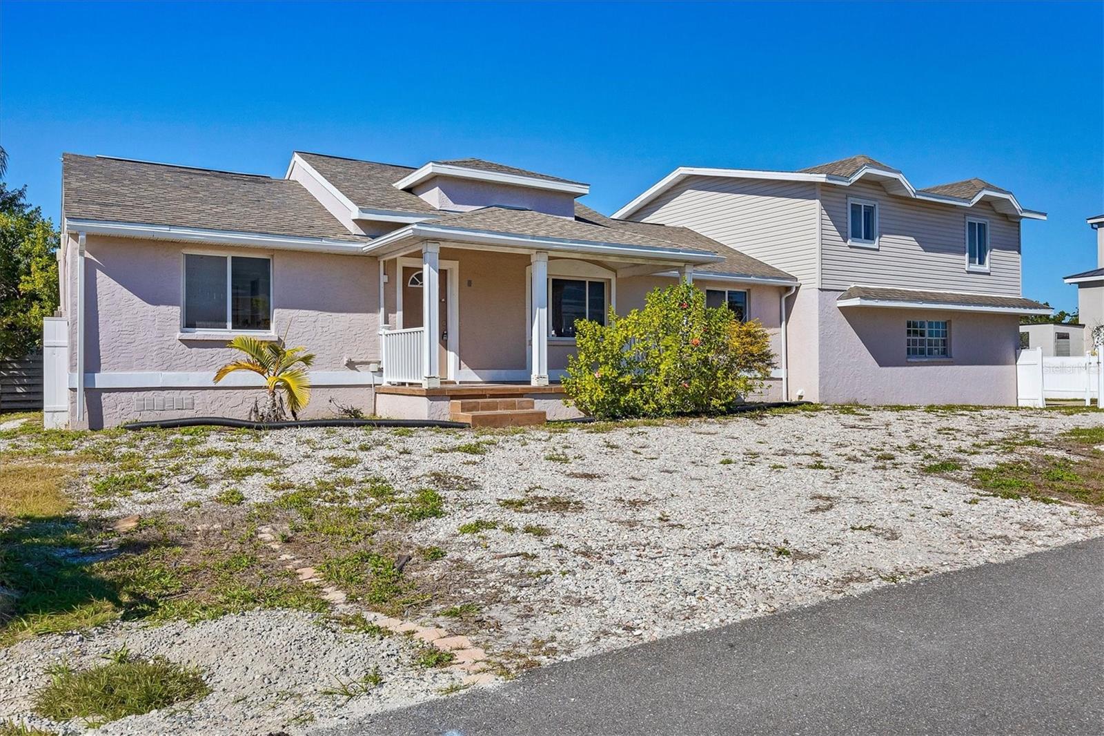 651 Jungle Queen, Longboat Key, FL 34228