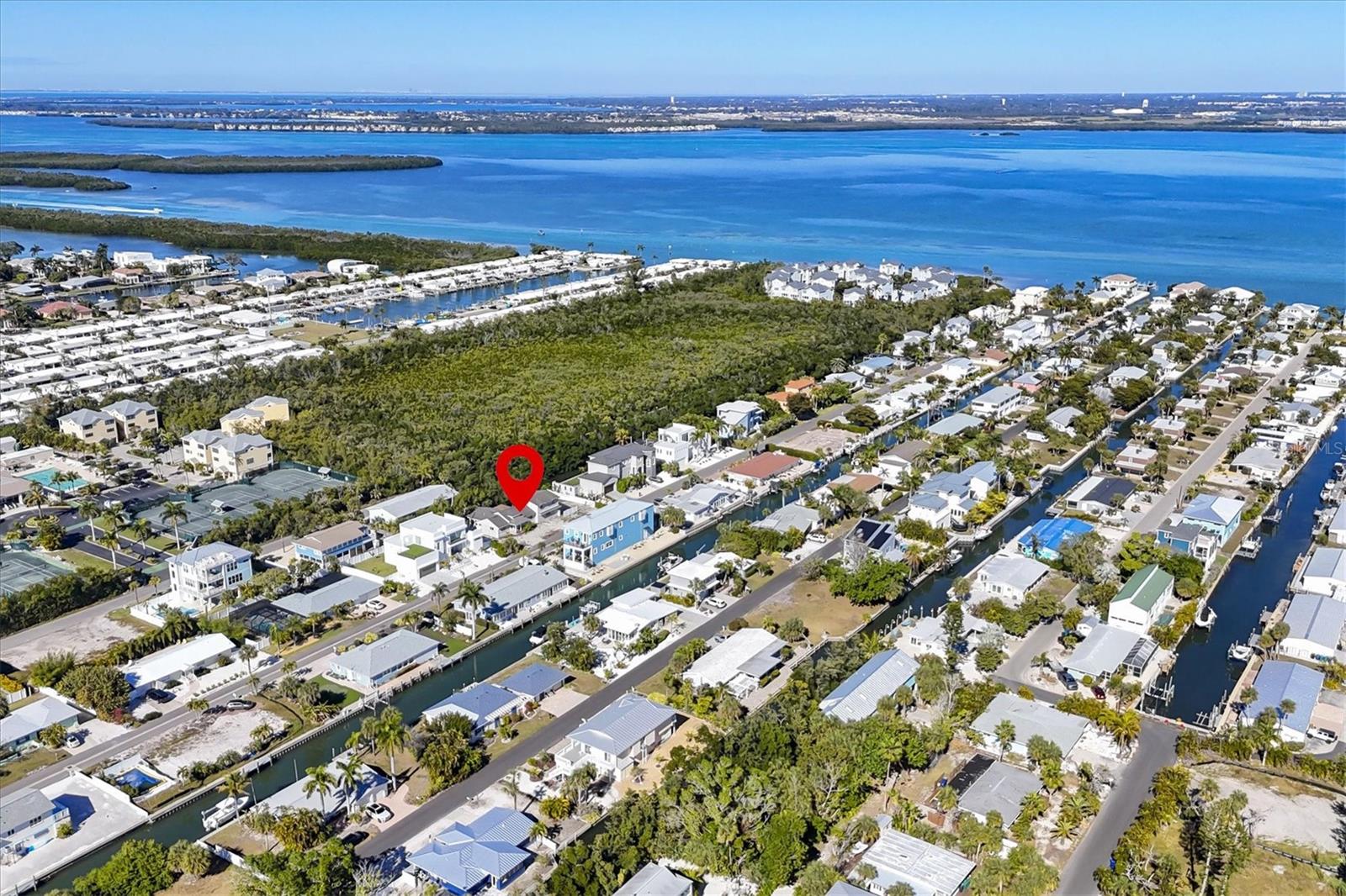 651 Jungle Queen, Longboat Key, FL 34228