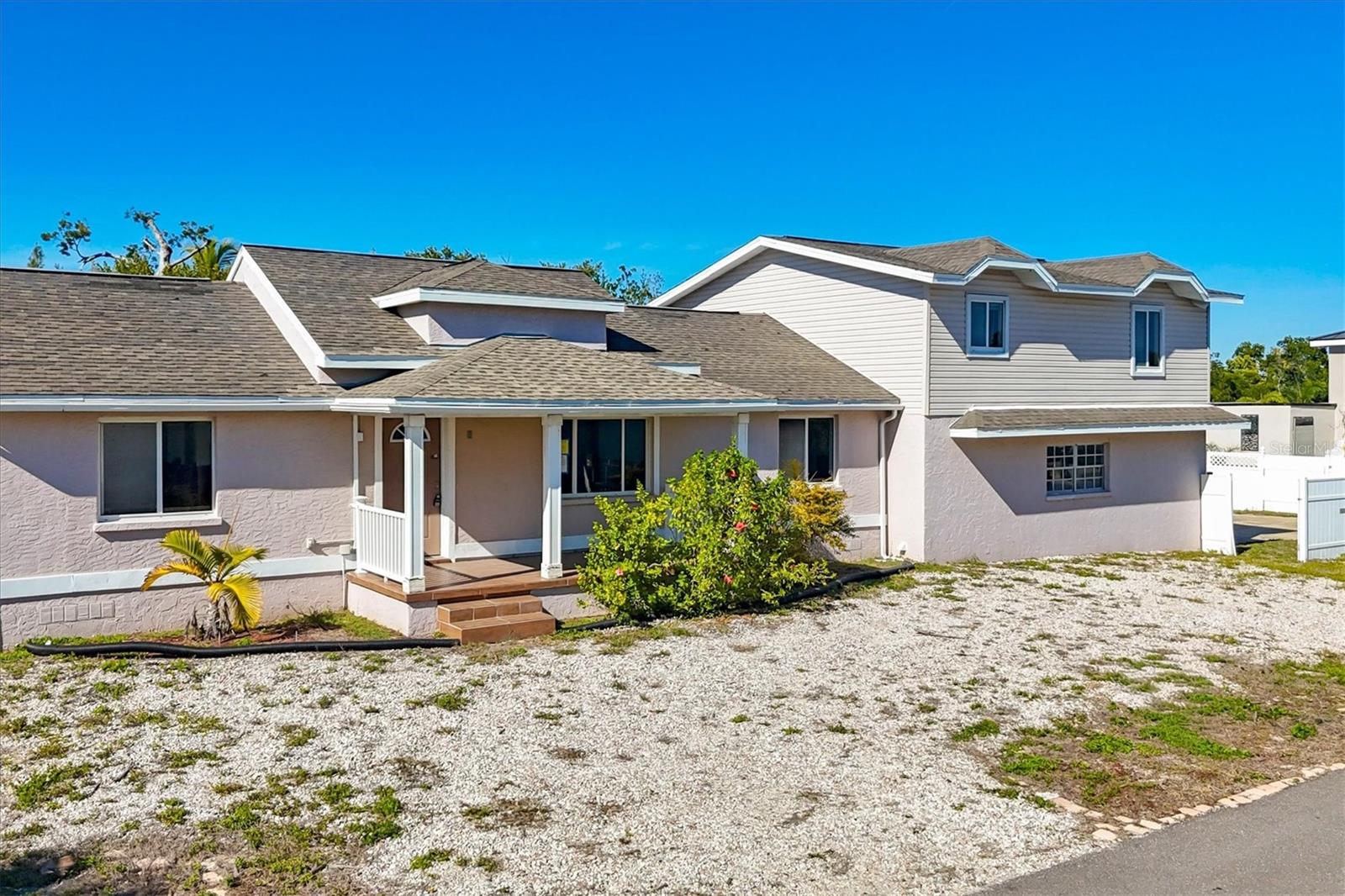 651 Jungle Queen, Longboat Key, FL 34228