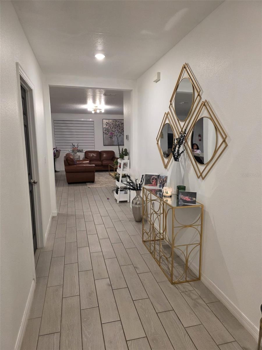 1431 Saguaro Street, Davenport, FL 33837